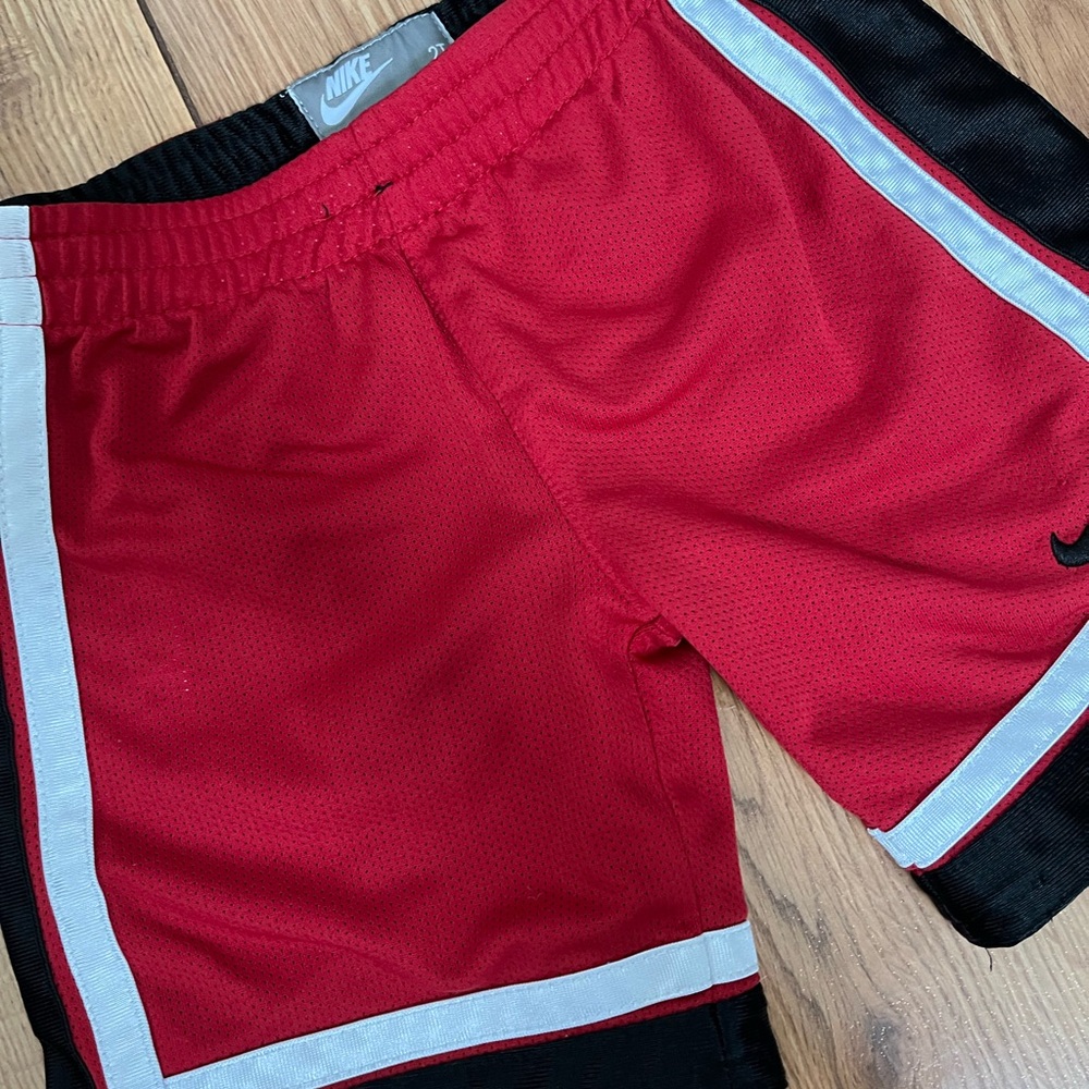 Kids | Toddler Nike Reversible Basketball Shorts - Y2K Classic | Sz: 2T - Picture 2 of 7